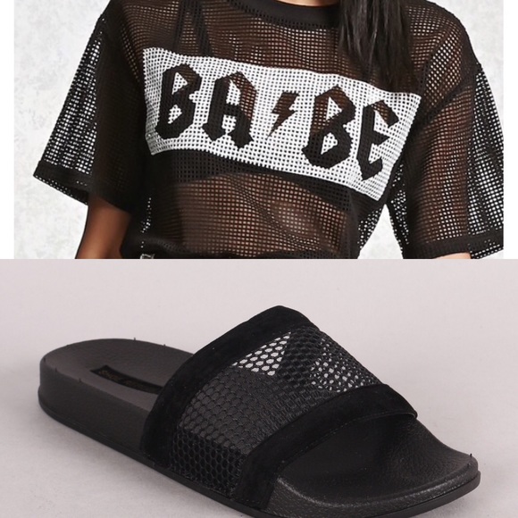 Black Slides - Picture 7 of 8